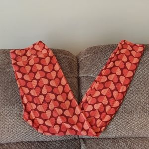 Nwot's Lularoe Valentines Day, Heart OS Leggings